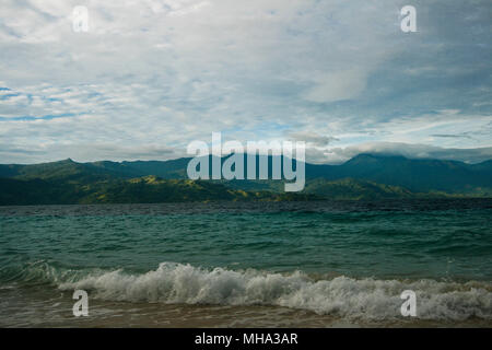 Île déserte à Gorontalo. Sulawesi. L'Indonésie Banque D'Images