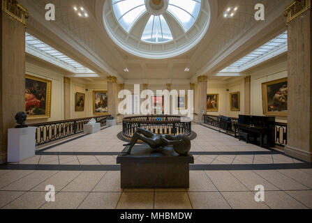 L'intérieur de la galerie Walker au coeur de Liverpool, en Angleterre Banque D'Images