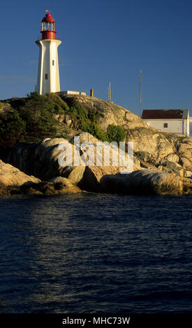 Le phare de Point Atkinson, Lighthouse Park, Vancouver, British Columbia, Canada Banque D'Images