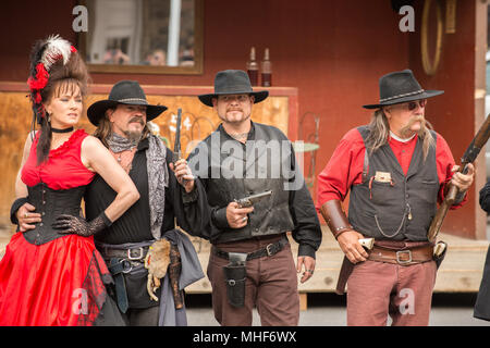 CODY - USA - 21 août 2012 - Western Gunfight dans les rues de Cody, Wyoming Banque D'Images