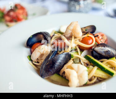 Linguine aux fruits de mer Banque D'Images