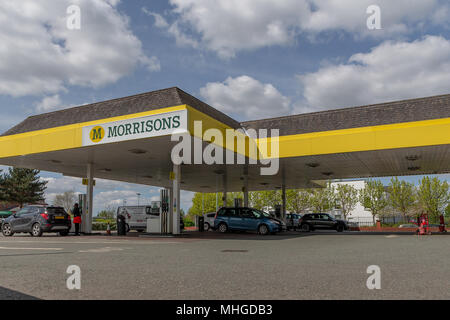 Supermarché Morrisons dans Stockton Heath, près de Warrington, Cheshire, Angleterre, Royaume-Uni le 30 avril 2018 Banque D'Images
