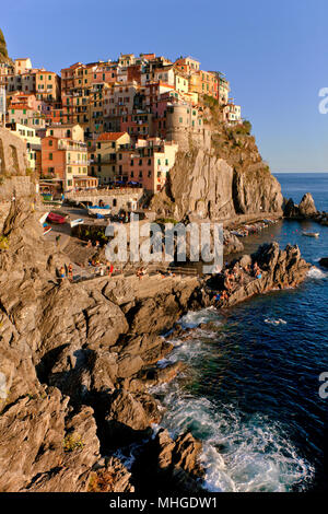 Manarola village, Cinque Terre, ligurie, italie Banque D'Images