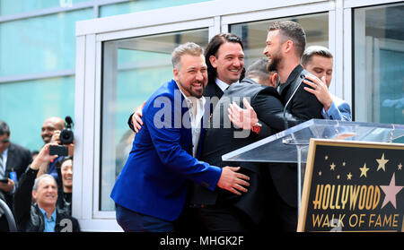 Los Angeles, USA. Apr 30, 2018. Les membres du groupe vocal américain *NSYNC assister à leur Hollywood Walk of Fame Star Cérémonie à Los Angeles, États-Unis, le 30 avril 2018. Crédit : Li Ying/Xinhua/Alamy Live News Banque D'Images