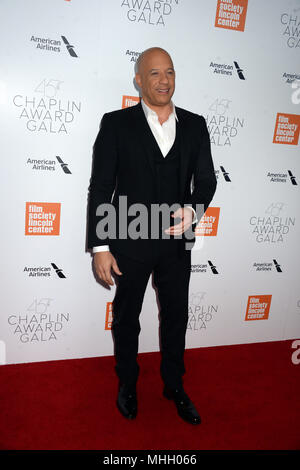 NEW YORK, NY - 30 avril : Vin Diesel assiste à la 45e Chaplin Award Gala Helen Mirren à l'Alice Tully Hall, le 30 avril 2018 à New York. People : Vin Diesel Banque D'Images