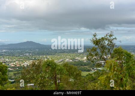 Vues de Townsville du mont Stuart des sentiers de randonnée, Townsville, Queensland, Australie Banque D'Images