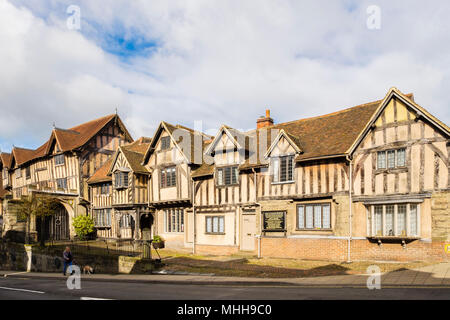 Bâtiments médiévaux de Seigneur Leyster Hôpital. Porte ouest, Warwick, Warwickshire, West Midlands, Angleterre, Royaume-Uni, Grande Bretagne Banque D'Images