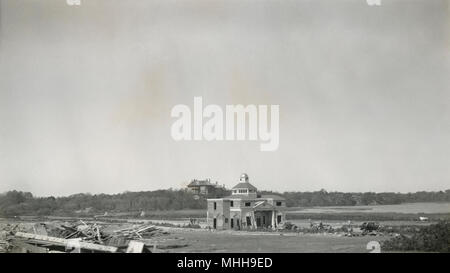 Meubles anciens De septembre ou octobre 1938 photographie, la destruction du 21 septembre, 1938 Grande Nouvelle Angleterre l'ouragan dans Bailey's Beach, Newport, Rhode Island. SOURCE : tirage photographique original. Banque D'Images