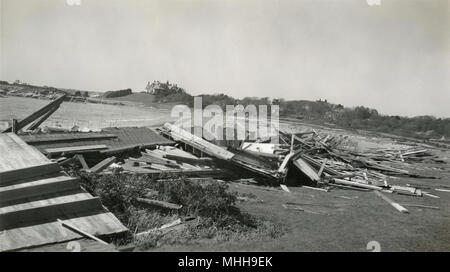 Meubles anciens De septembre ou octobre 1938 photographie, la destruction du 21 septembre, 1938 Grande Nouvelle Angleterre l'ouragan dans ou près de Newport, Rhode Island. SOURCE : tirage photographique original. Banque D'Images