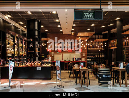 Enrique Tomas, un vendeur de jambon ibérique Artisan, à Westfield Stratford (East London Banque D'Images