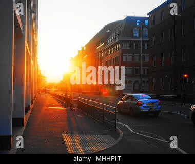 Coucher du soleil dans le centre-ville de Leeds Banque D'Images