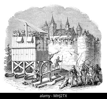 Une tour d'assaut au 15ème siècle à partir de laquelle arcs et arbalètes pouvaient être utilisés dans la guerre de siège. Ils ont été utilisés le long du côté Cannon qui a remplacé les divers types de pierres mais toujours inclus une grande variété d'engins de siège comme des échelles l'échelle et les béliers. Banque D'Images