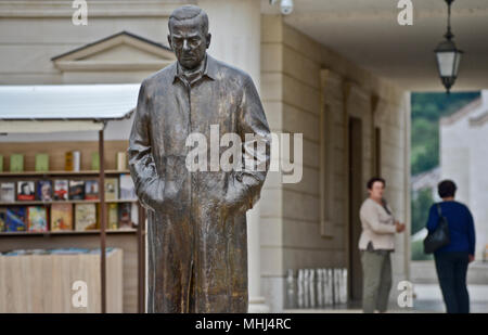 Ivo Andric monument à Andricgrad, Visegrad, Bosnie et Herzégovine Banque D'Images