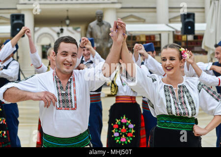 Danseurs folkloriques traditionnels serbes. Andicgrad, Visegrad, Bosnie-Herzégovine Banque D'Images