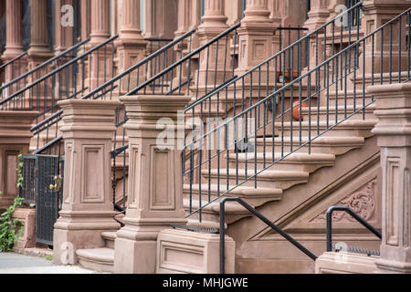 Maisons de New York à Harlem Perron Banque D'Images