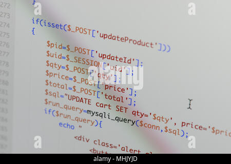 Du vrai code Php développement d'écran. Flux de travail programmation algorithme abstrait concept. Lignes de code php visible. Banque D'Images