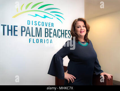 West Palm Beach, Floride, USA. 1er mai 2018. Kelly Cavers, Vice-président principal, Groupe vente à découvrir les plages de Palm à West Palm Beach, FL, le 1 mai 2018. Credit : Allen Eyestone/Le Palm Beach Post/ZUMA/Alamy Fil Live News Banque D'Images