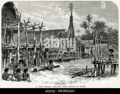 Maison du chef, village de Papouasie-Nouvelle-Guinée Banque D'Images