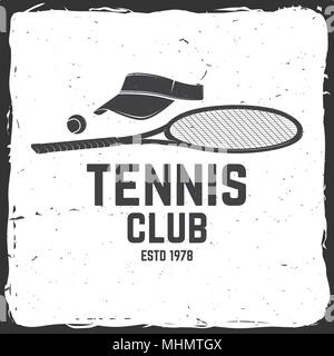 Tennis Club badge. Vector illustration. Concept pour chemise, imprimer, stamp ou tee. Typographie vintage design avec raquette de tennis, pare-soleil et ball silhouett Illustration de Vecteur