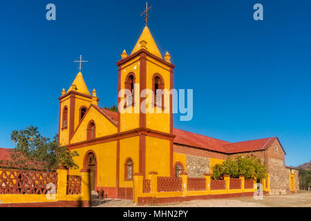 El Triunfo orange HISTORIQUE Eglise en Baja California Sur le Mexique Banque D'Images