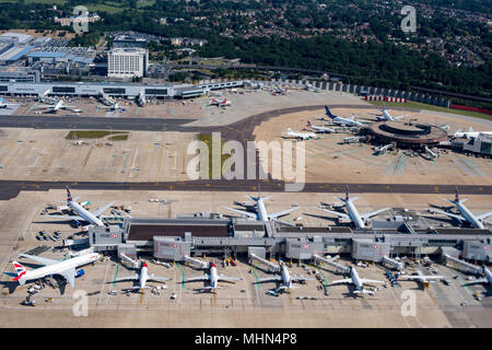 Londres, ANGLETERRE - 13 juillet 2017 - L'aéroport de Gatwick est la plus encombrée d'un trafic en Royaume-Uni Banque D'Images