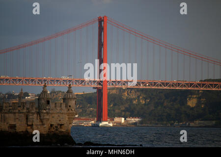 Ponte 25 de Abril, Lisboa, Portugal. Banque D'Images