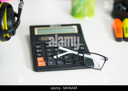 Sur le bureau calculatrice Banque D'Images