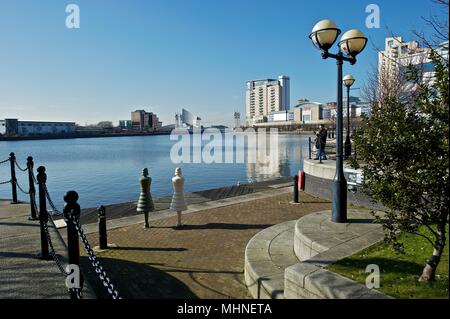 Les filles d'usine - Déverrouillage Salford Quays Banque D'Images