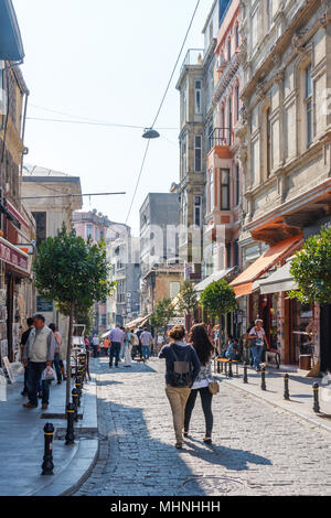 Istanbul, Turquie 8 Octobre 2011 : dans le quartier de Beyoglu. La région est sur la rive asiatique d'Istanbul. Banque D'Images