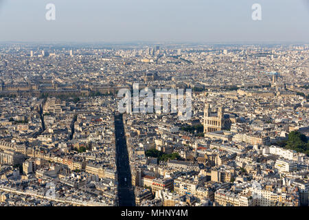 Vue sur Paris depuis la Tour Maine-Montparnasse - France Banque D'Images