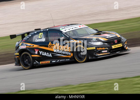 Donington Park, Derbyshire, Royaume-Uni. 29 avril 2018. Dunlop MSA British Touring Car Championship. Dan Cammish Halfords Yuasa Racing Banque D'Images