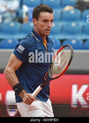 03 mai 2018, l'Allemagne, Munich, tennis, ATP-Tour, des célibataires, des hommes, Série de 16 : Roberto Bautista Agut joue contre Caspar Ruud de Norvège. Photo : Angelika Warmuth/dpa dpa : Crédit photo alliance/Alamy Live News Banque D'Images