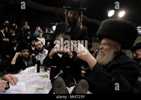 Ultra Orthodox Jews Cut The Hair Of Moishe Holtzberg And Present Him With Presents And A Cake During The Halake Ceremony In Kfar Chabad Near Tel Aviv November 18 09 Moishe Is The