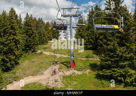 Télésiège, Les Saisies, Savoie département de France Banque D'Images