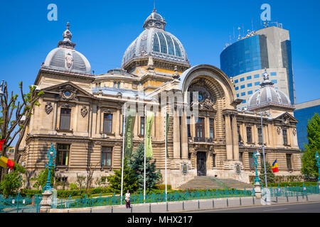 Bucarest, Roumanie - 28.04.2018 : Palais des dépôts et les envois à Bucarest Banque D'Images