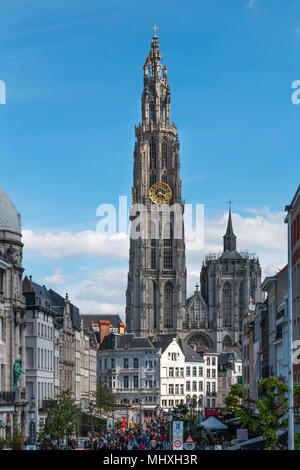 Anvers, Belgique - Mai 1 ,2018 Cathédrale d'Anvers vue avant Banque D'Images