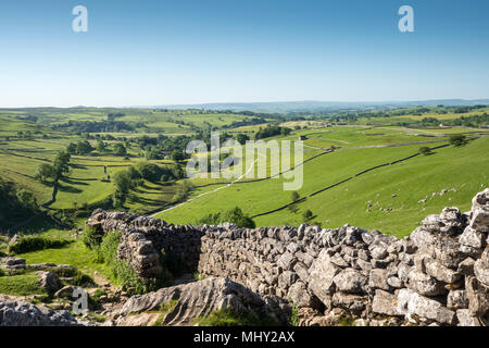 Malham Cove Malham Craven North Yorkshire Angleterre Banque D'Images