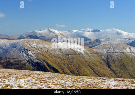 À pied et sur le sommet de Mynydd Mawr près de Snowdonia Rhyd du, Banque D'Images