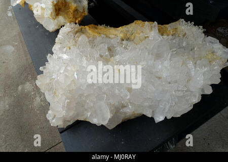 Rock minéral de quartz Banque D'Images