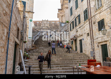 Le Jésuite étapes conduisant à l'église Saint Ignace dans la vieille ville, Dubrovnik, Croatie. Banque D'Images