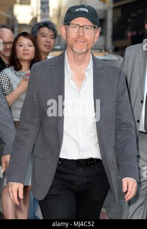 Ron Howard, Late Show dehors et environ pour la célébrité Candids - THU, , New York, NY Le 3 mai 2018. Photo par : Kristin Callahan/Everett Collection Banque D'Images