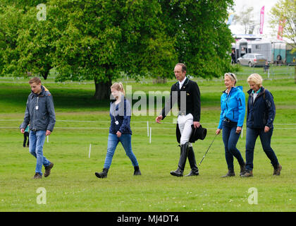 Le Gloucestershire, Royaume-Uni. 4e mai 2018. Evans de l'équipe au cours de la phase de dressage du 2018 Mitsubishi Motors Badminton Horse Trials, Badminton, Royaume-Uni. Jonathan Clarke/Alamy Live News Banque D'Images