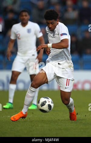 Chesterfield, Royaume-Uni. 4 mai, 2018. Xavier M. Amaechi de l'Angleterre en action au cours de la saison 2018 du Championnat des moins de 17 ans match du groupe A entre l'Angleterre et Israël à Proact Stadium le 4 mai 2018 à Chesterfield, Angleterre. (Photo prise par Paul Chesterton/phcimages.com) : PHC Crédit Images/Alamy Live News Banque D'Images