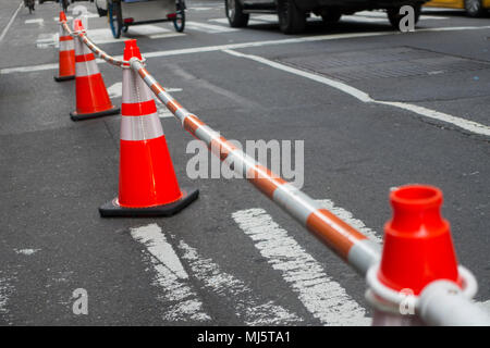 Rue Ville urbaine zone bloquée en cône Banque D'Images
