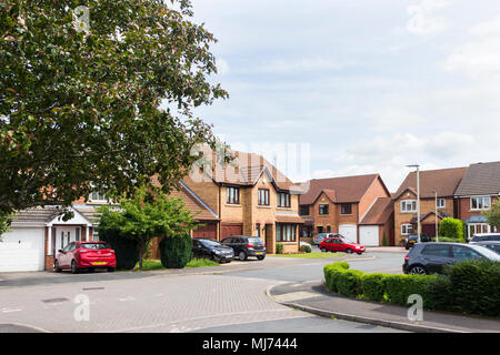 Fin du 20ème siècle(1980) réseau express régional maisons détachées dans le domaine de Abbeymead Gloucester, 2 miles au sud-ouest du centre de Gloucester. Banque D'Images