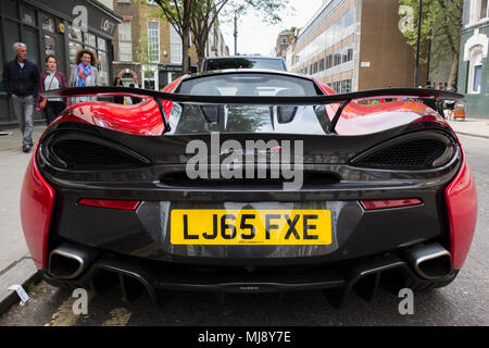 La nouvelle McLaren 570S convertible en fibre de carbone Banque D'Images