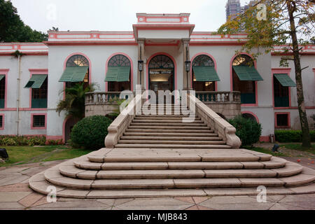 Villa colonial construit en 1770 qui abrite maintenant le Museu do Oriente, Casa Jardin, Macao, Région administrative spéciale de Chine Banque D'Images