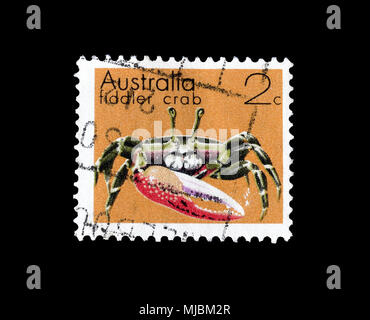 Timbre-poste imprimé par l'Australie, qui montre le crabe violoniste, vers 1973. Banque D'Images