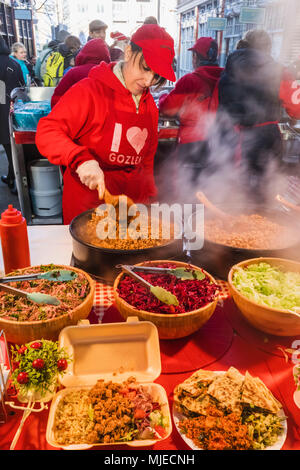 L'Angleterre, Londres, Shoreditch, Spitafields Market, Turkish Food Banque D'Images