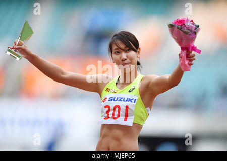 Stade Ecopa, Shizuoka, Japon. 3 mai, 2018. Chisato Fukushima, 3 mai 2018 - Athlétisme : Le 34e International d'athlétisme de Shizuoka 2018 Women's 200m au stade final Ecopa, Shizuoka, Japon. Credit : MATSUO.K/AFLO SPORT/Alamy Live News Banque D'Images